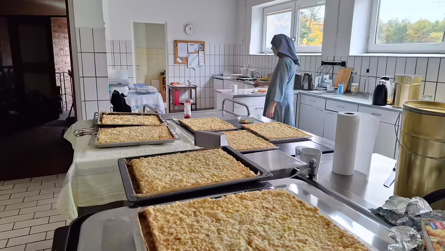 Streuselkuchen für die Trauerfeier / © Sr. Emmanuela (privat) Streuselkuchen für die Trauerfeier / © Sr. Emmanuela (privat)