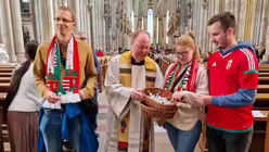 Ökumenischer und mehrsprachigen Gottesdienst zur EM am 15.06.2024 im Kölner Dom. / © Johannes Schröer (DR) Ökumenischer und mehrsprachigen Gottesdienst zur EM am 15.06.2024 im Kölner Dom. / © Johannes Schröer (DR)