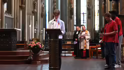 Ökumenischer und mehrsprachiger Gottesdienst zur EM am 15.06.2024 im Kölner Dom. / © Beatrice Tomasetti (DR) Ökumenischer und mehrsprachiger Gottesdienst zur EM am 15.06.2024 im Kölner Dom. / © Beatrice Tomasetti (DR)