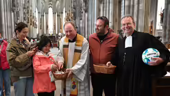Ökumenischer und mehrsprachiger Gottesdienst zur EM am 15.06.2024 im Kölner Dom. / © Beatrice Tomasetti (DR) Ökumenischer und mehrsprachiger Gottesdienst zur EM am 15.06.2024 im Kölner Dom. / © Beatrice Tomasetti (DR)