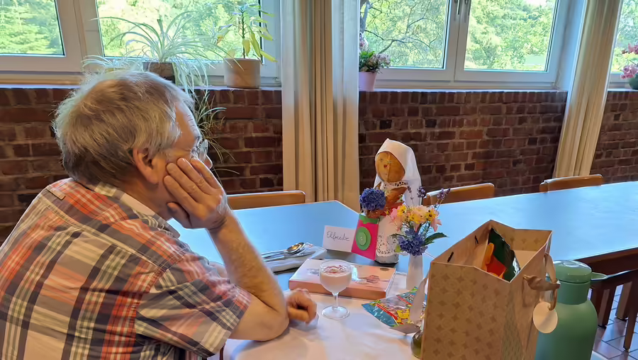 Jan und Elfriede / © Sr. Emmanuela (privat)