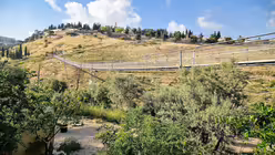 Die Hängebrücke über das Hinnomtal in Jerusalem am 11. April 2024. / © Johannes Schidelko (KNA) Die Hängebrücke über das Hinnomtal in Jerusalem am 11. April 2024. / © Johannes Schidelko (KNA)