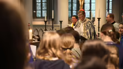 Der Kölner Erzbischof, Rainer Maria Kardinal Woelki, predigt am 16.05.2024 im Altenberger Dom zu den teilnehmenden Schülerinnen und Schüler der 37. Schulwallfahrt im Erzbistum Köln. / © Judith Prinz (Erzbistum Köln) Der Kölner Erzbischof, Rainer Maria Kardinal Woelki, predigt am 16.05.2024 im Altenberger Dom zu den teilnehmenden Schülerinnen und Schüler der 37. Schulwallfahrt im Erzbistum Köln. / © Judith Prinz (Erzbistum Köln)