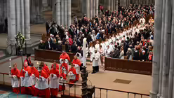 Hochamt mit Erstkommunionfeier am sechsten Sonntag der Osterzeit im Kölner Dom / © Beatrice Tomasetti (DR) Hochamt mit Erstkommunionfeier am sechsten Sonntag der Osterzeit im Kölner Dom / © Beatrice Tomasetti (DR)
