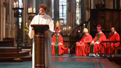 Pontifikalamt am Pfingstmontag im Kölner Dom / © Beatrice Tomasetti (DR)