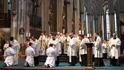 Priesterweihe im Kölner Dom / © Beatrice Tomasetti (DR)