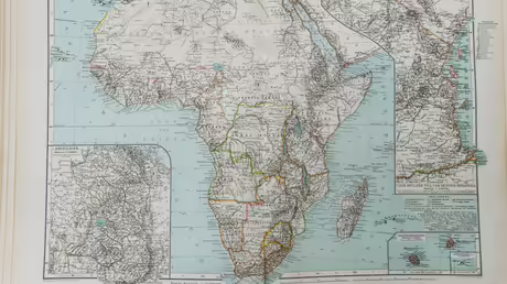 Karte von Afrika aus dem Jahr 1899. Die Kolonien der europäischen Länder sind farblich markiert. / © Harald Oppitz (KNA) Karte von Afrika aus dem Jahr 1899. Die Kolonien der europäischen Länder sind farblich markiert. / © Harald Oppitz (KNA)