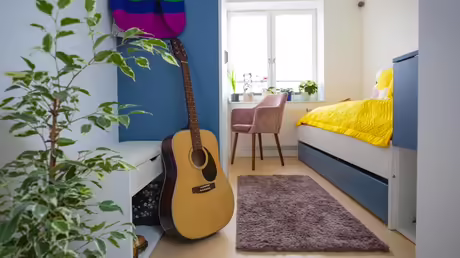 Ein typisches Zimmer im Kolpinghaus in Köln-Ehrenfeld. (Kolping jugendwohnen, Köln Ehrenfeld gGmbH) Ein typisches Zimmer im Kolpinghaus in Köln-Ehrenfeld. (Kolping jugendwohnen, Köln Ehrenfeld gGmbH)